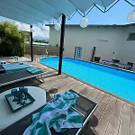 Opal בית נופש *